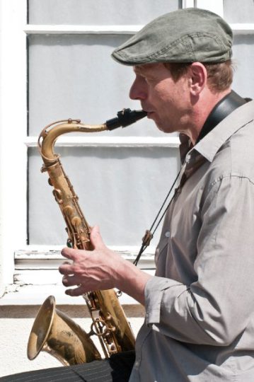 Klaus Buchner spielt Saxofon | Cafehaustrio